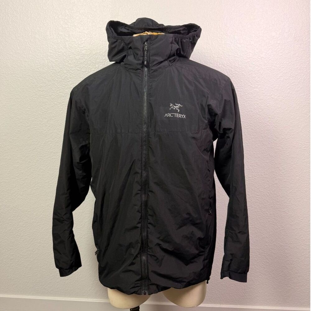 Arc’teryx Atom AR Hoody Men’s XL Black Coreloft Insulated Jacket Excellent